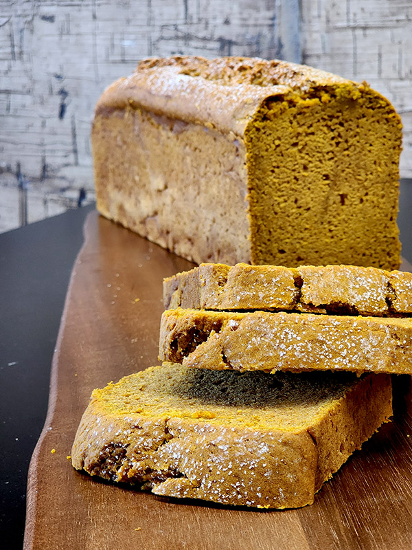 pumpkin bread slices