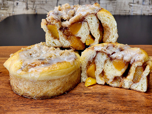 Peach Cobbler Roll